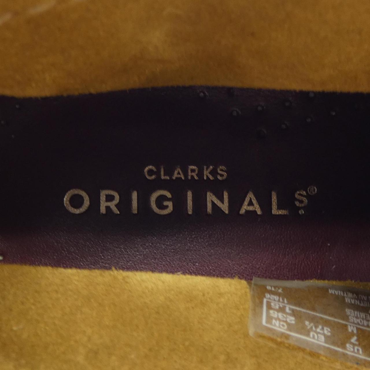 Clarks ブーツ