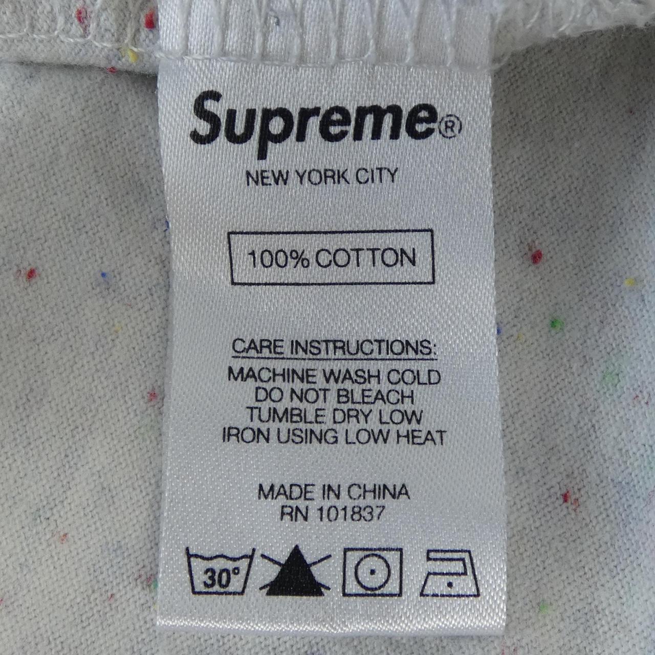 Supreme Tシャツ