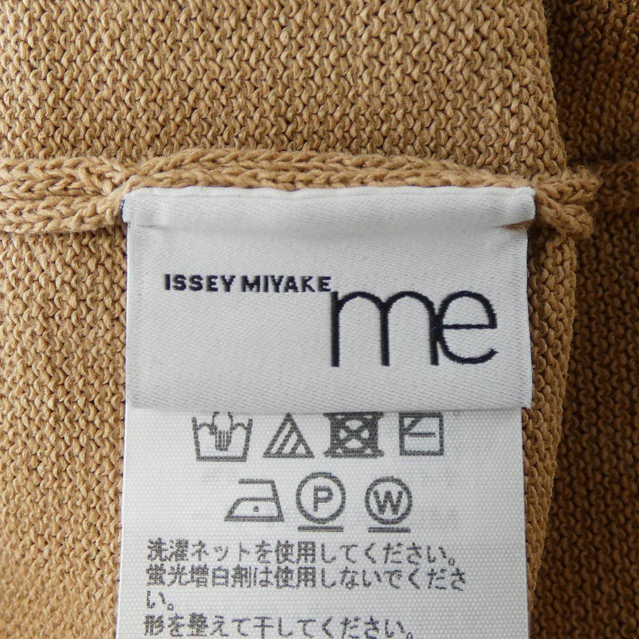ミーイッセイミヤケ トップス