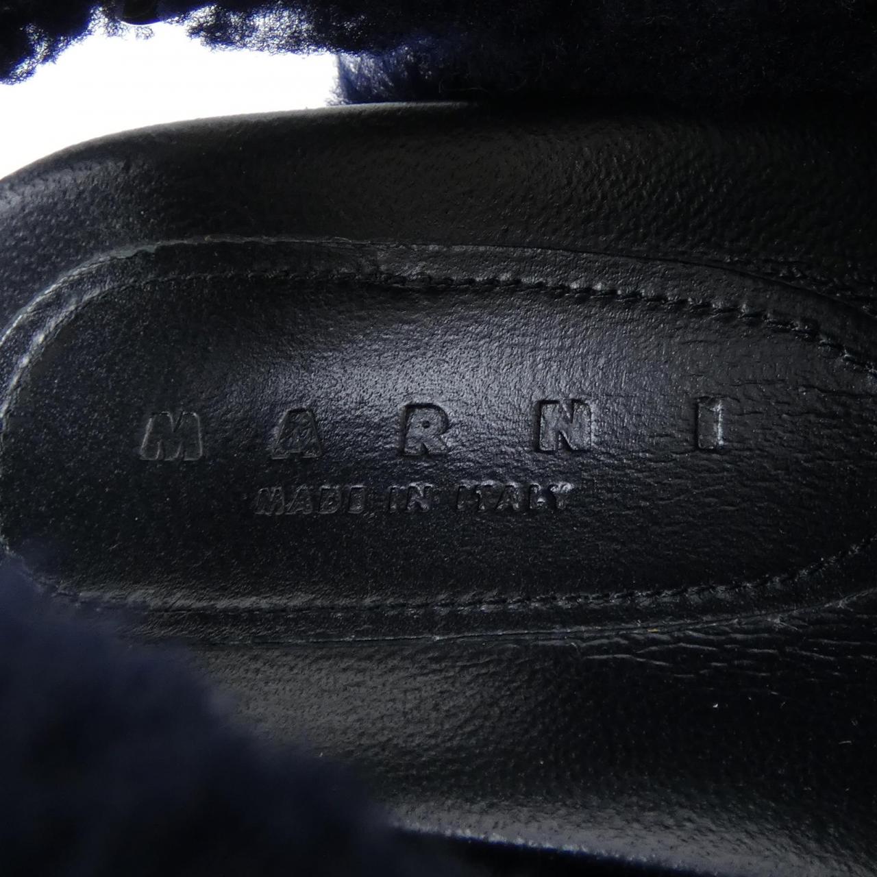 マルニ サンダル