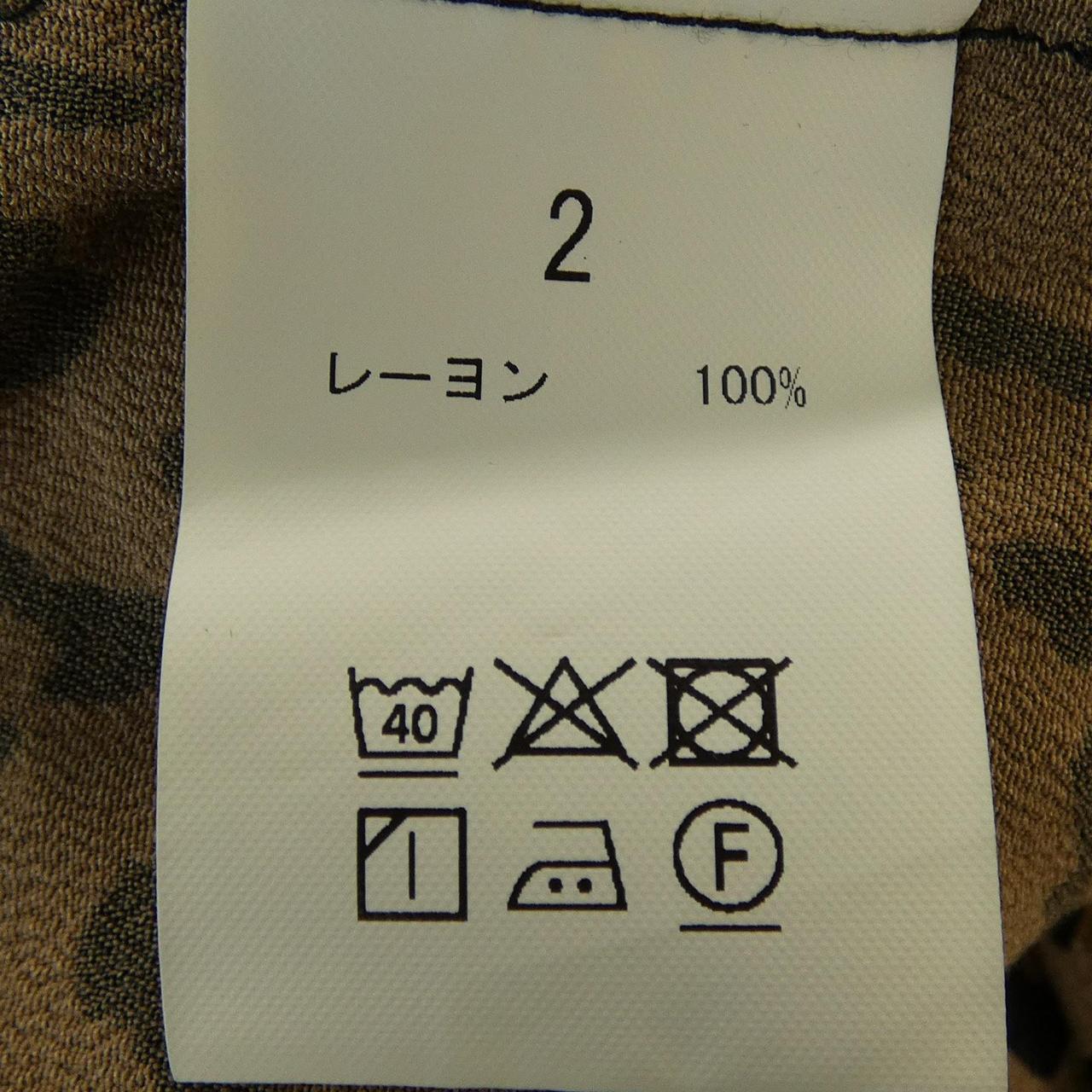 グラム シャツ