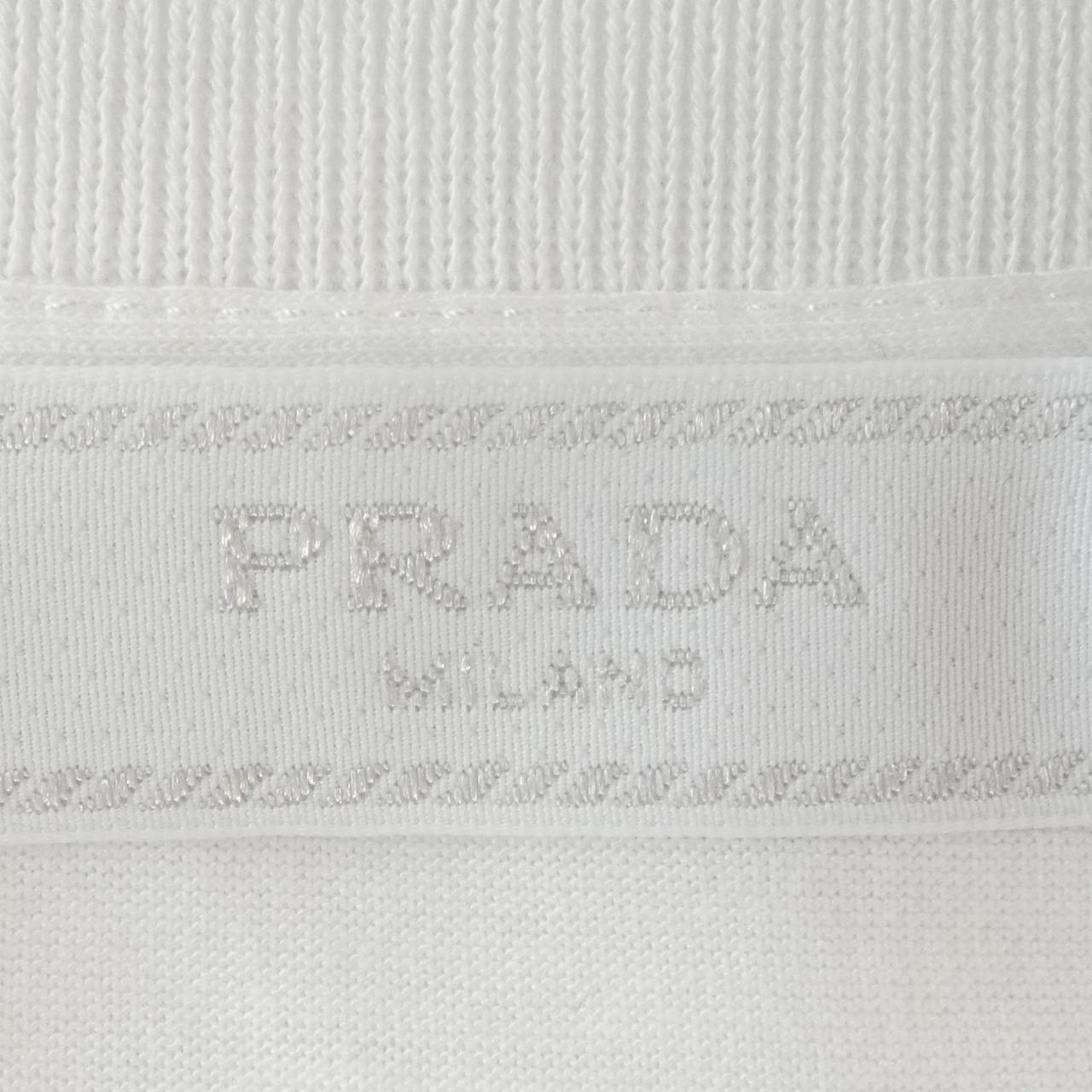 プラダ Tシャツ