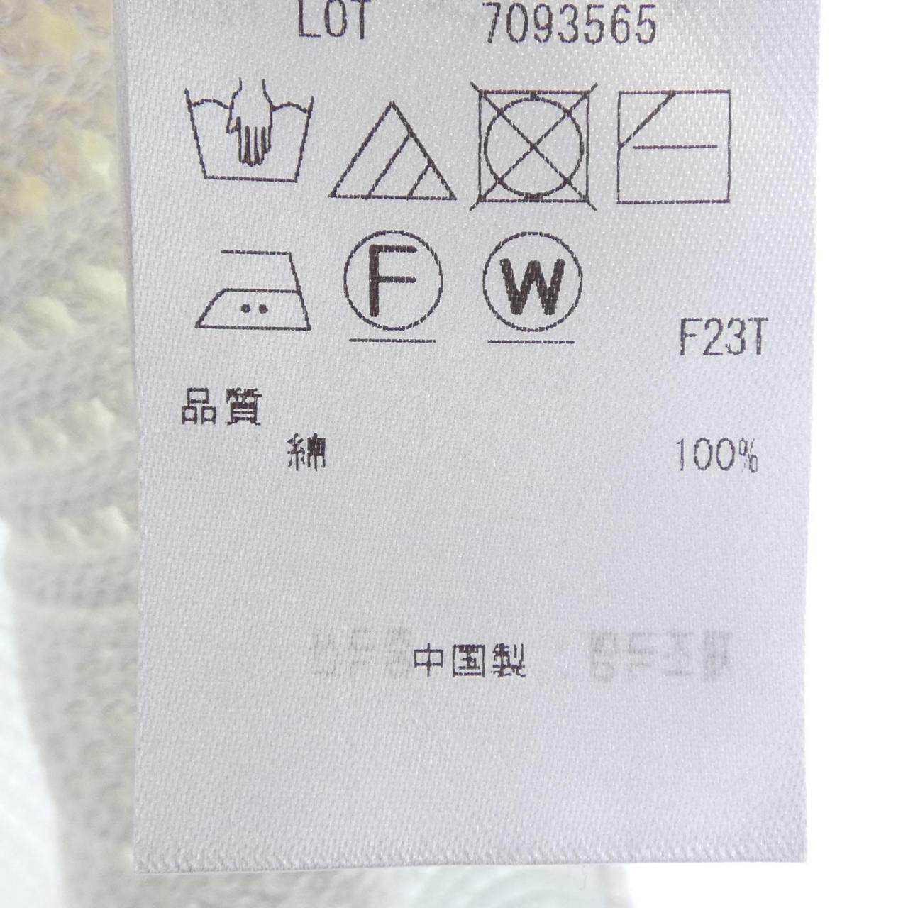 ニジュウサンク ニット