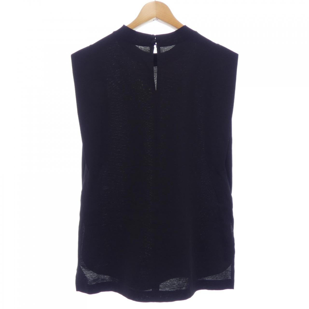 マメクロゴウチ トップス