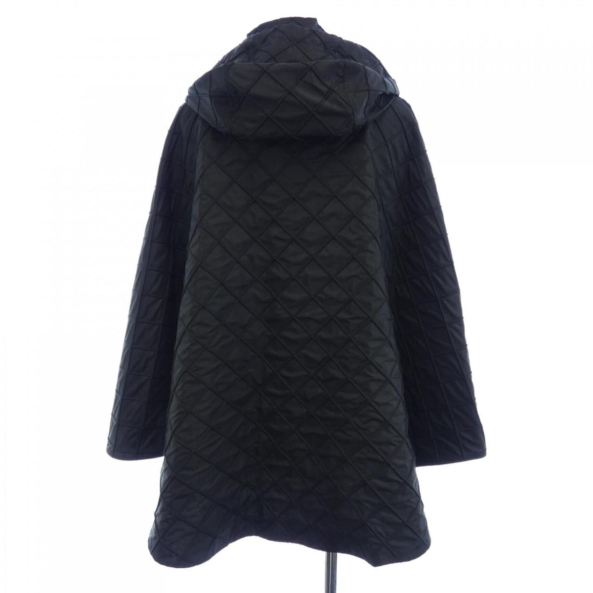 シャネル LOOK16 ウールケープ