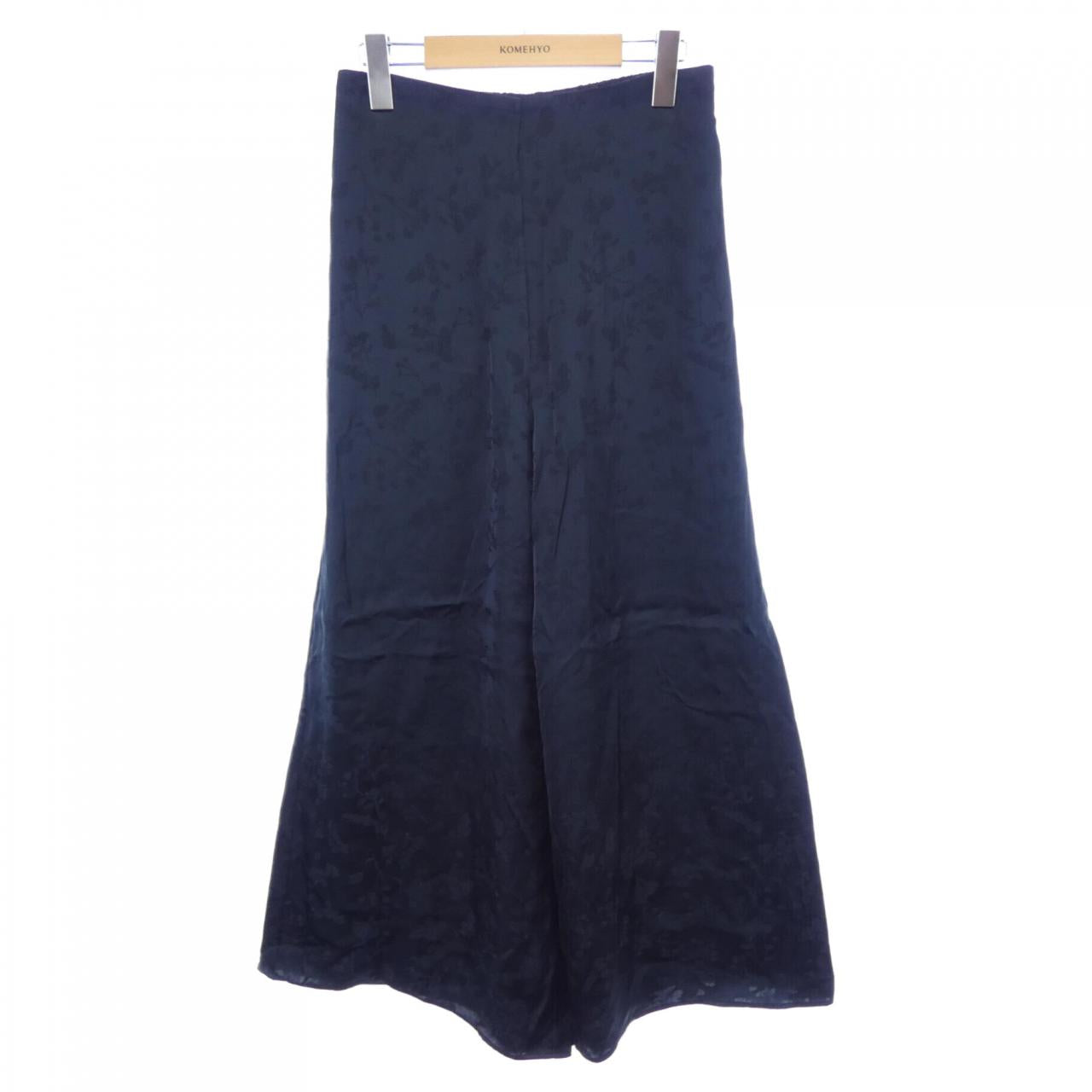 ロゼッタゲッティ パンツ