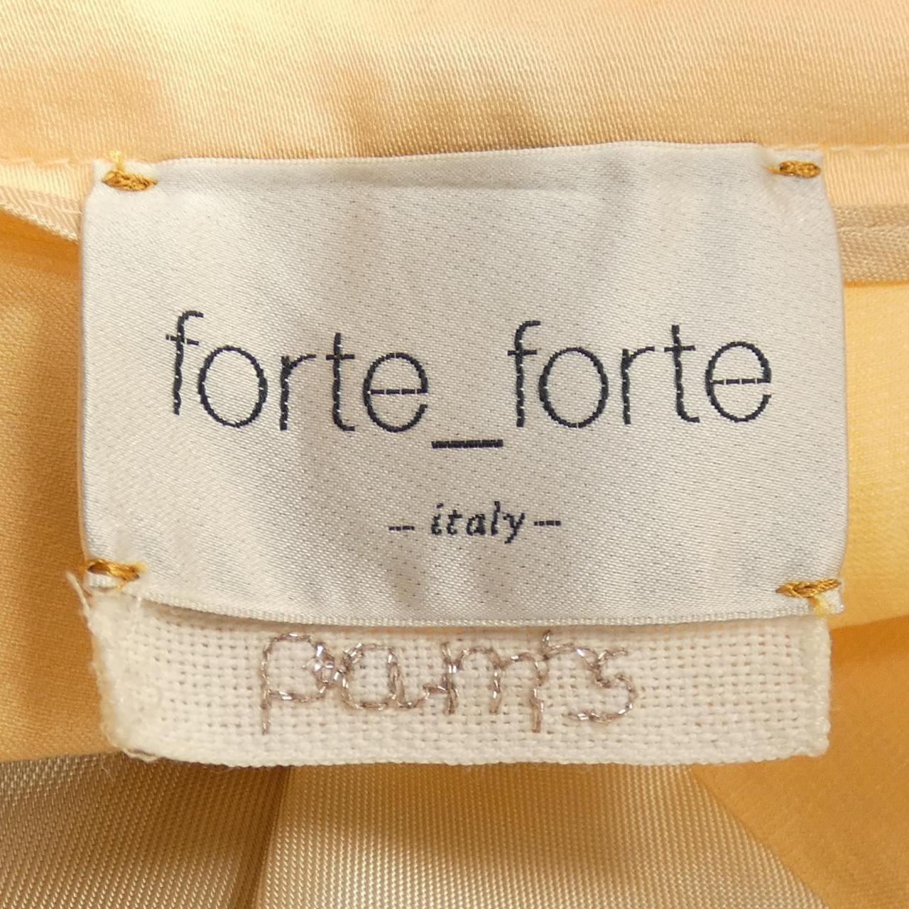 フォルテフォルテ パンツ