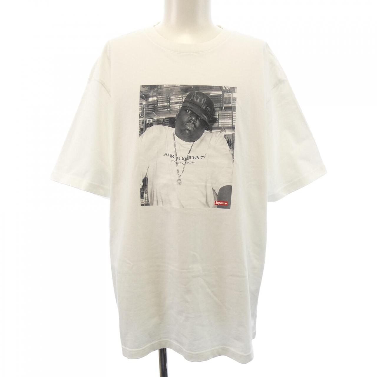 ナイキシュプリーム Tシャツ