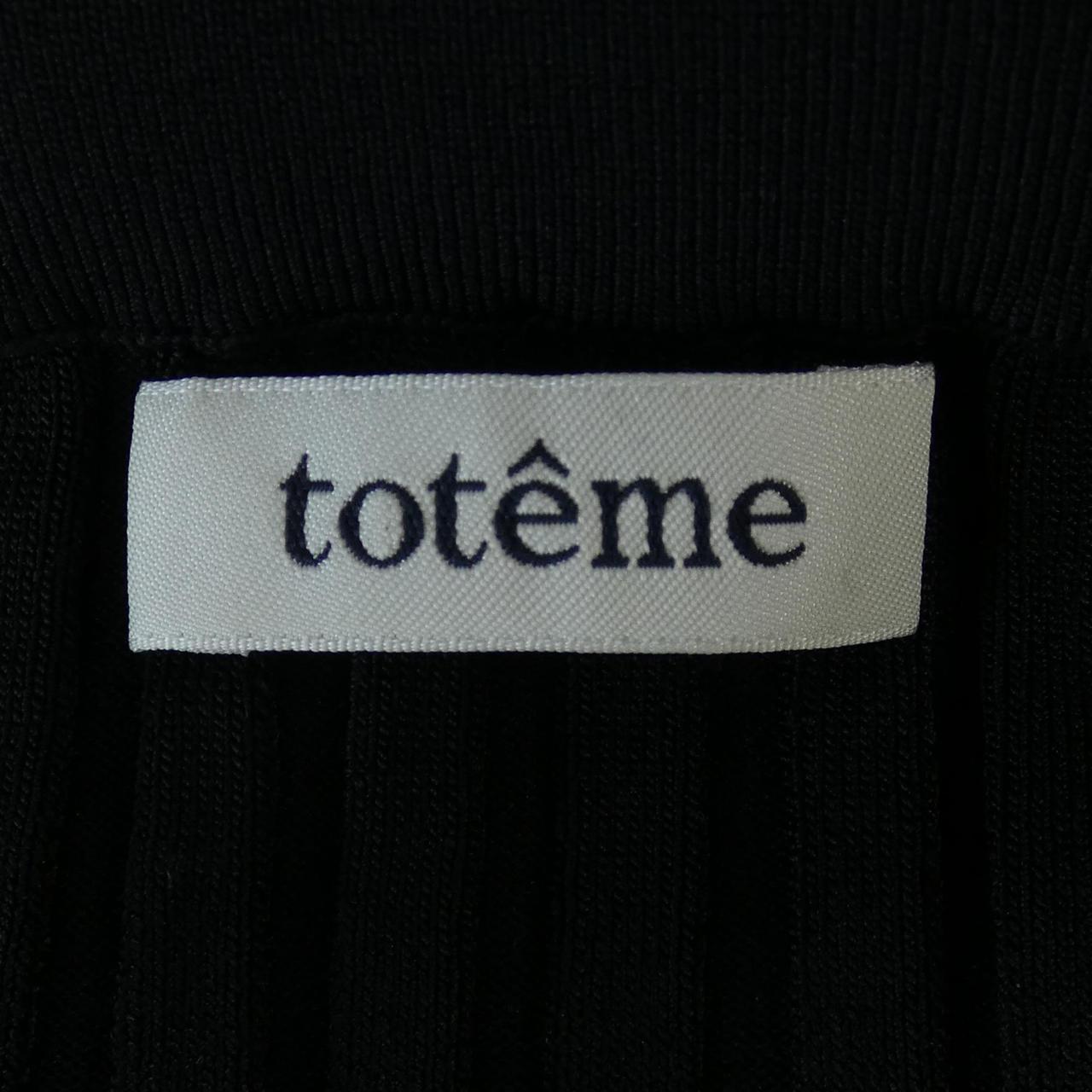 トーテム スカート