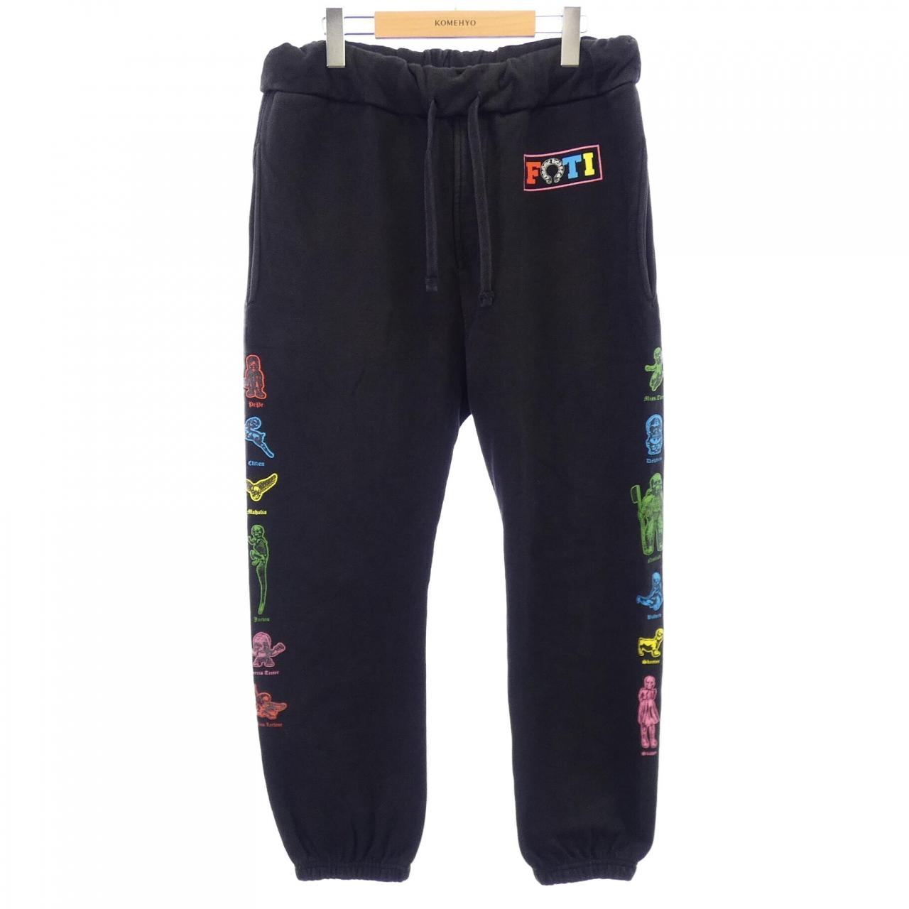 クロムハーツ FOTI RAINBOW パンツ