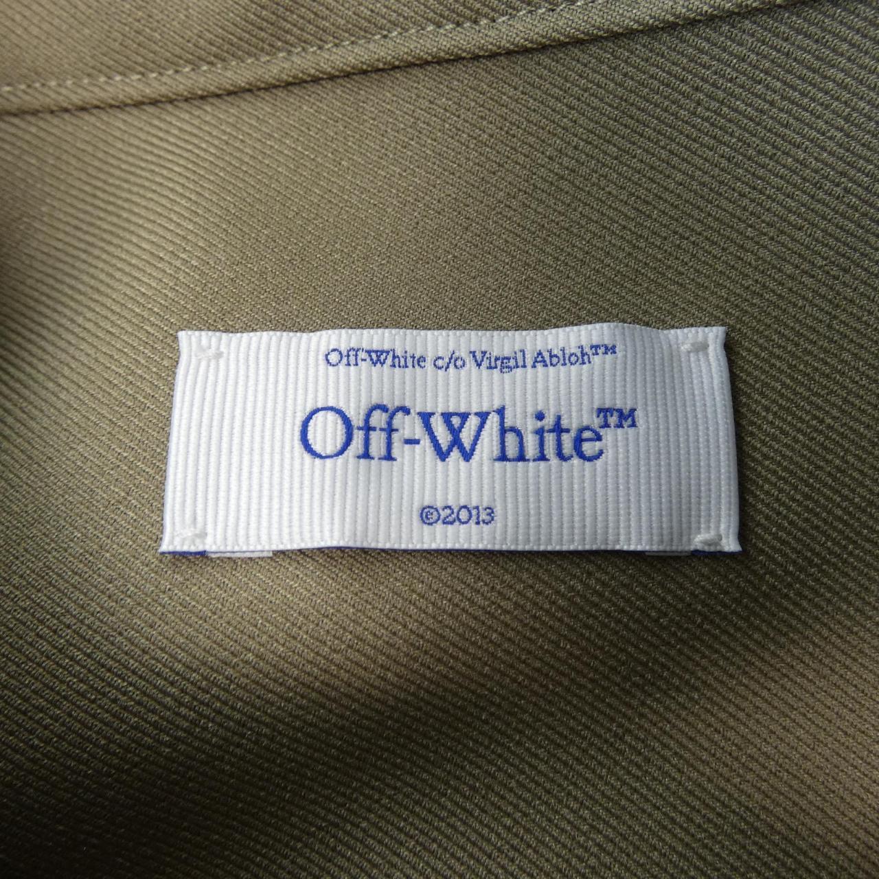 オフホワイト シャツ