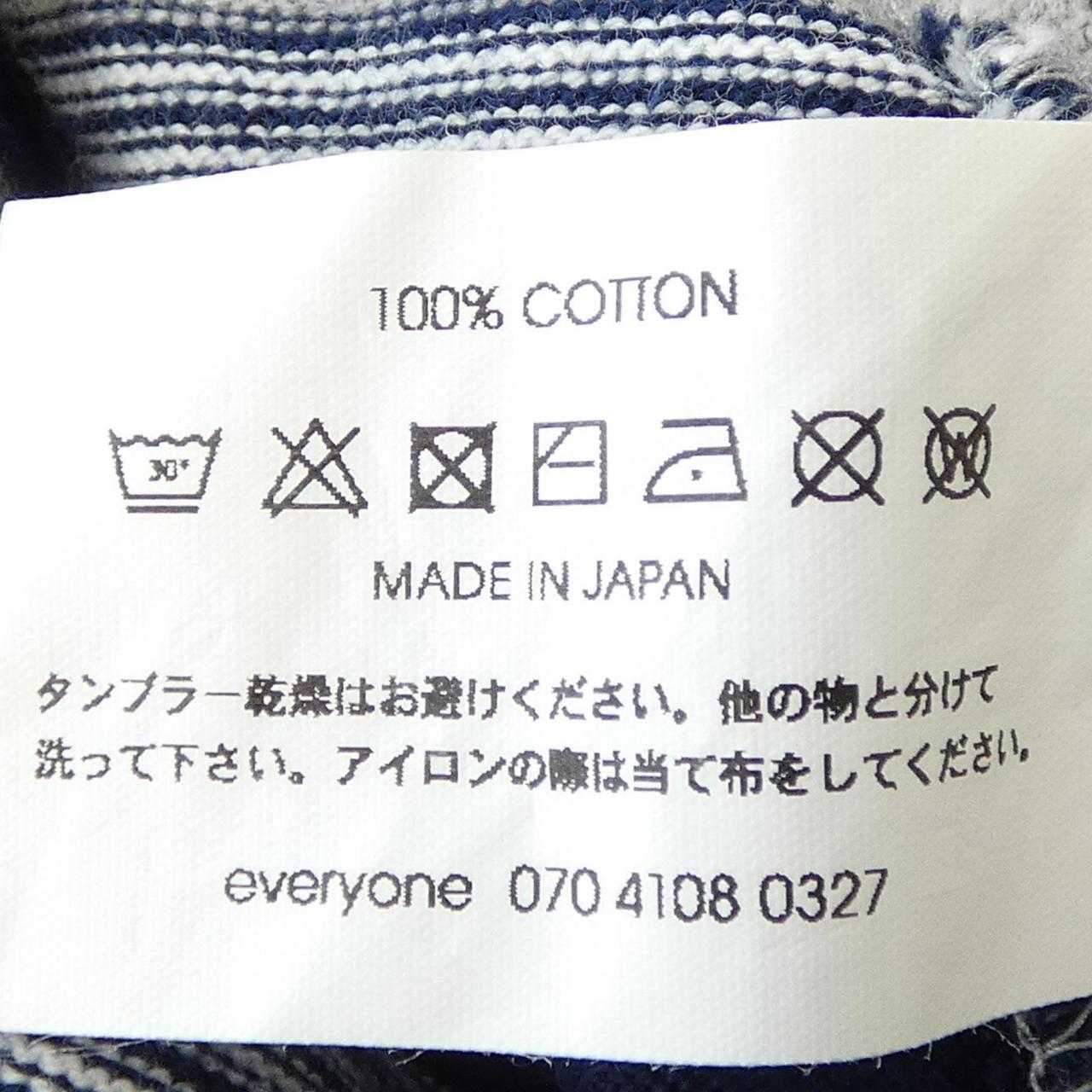 エブリワン トップス