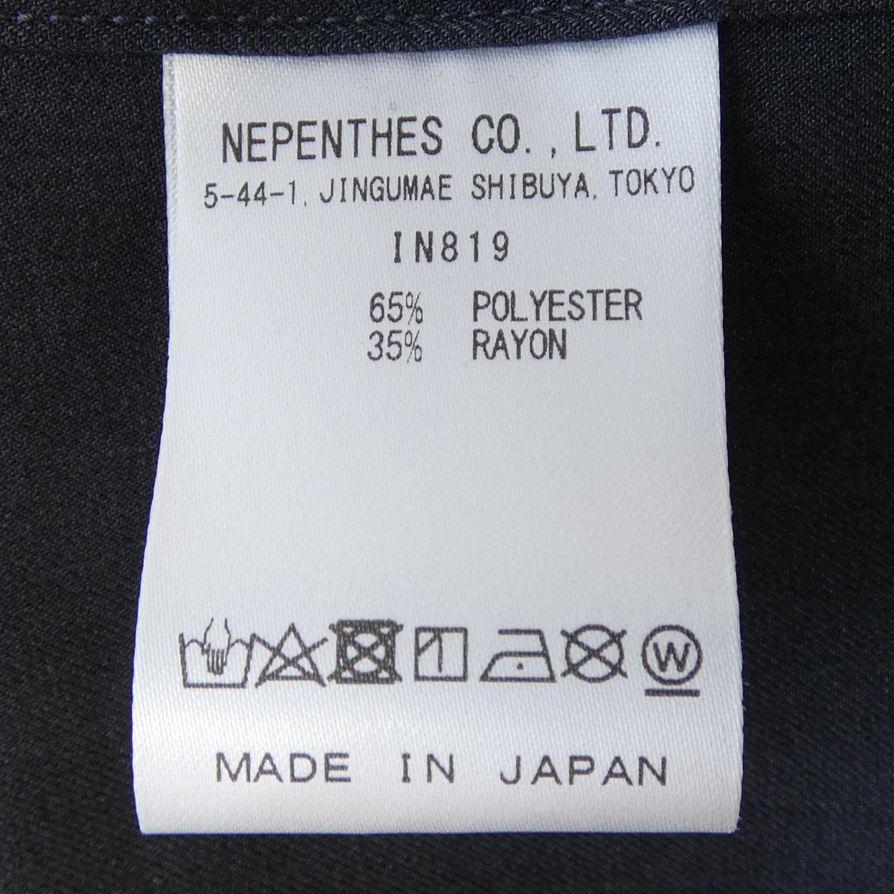 サウスツーウエストエイト シャツ