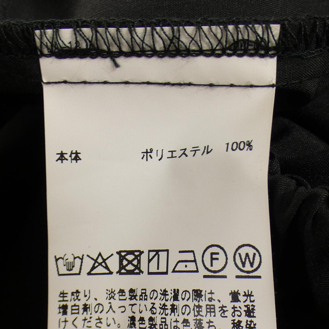 インゲボルグ ブルゾン