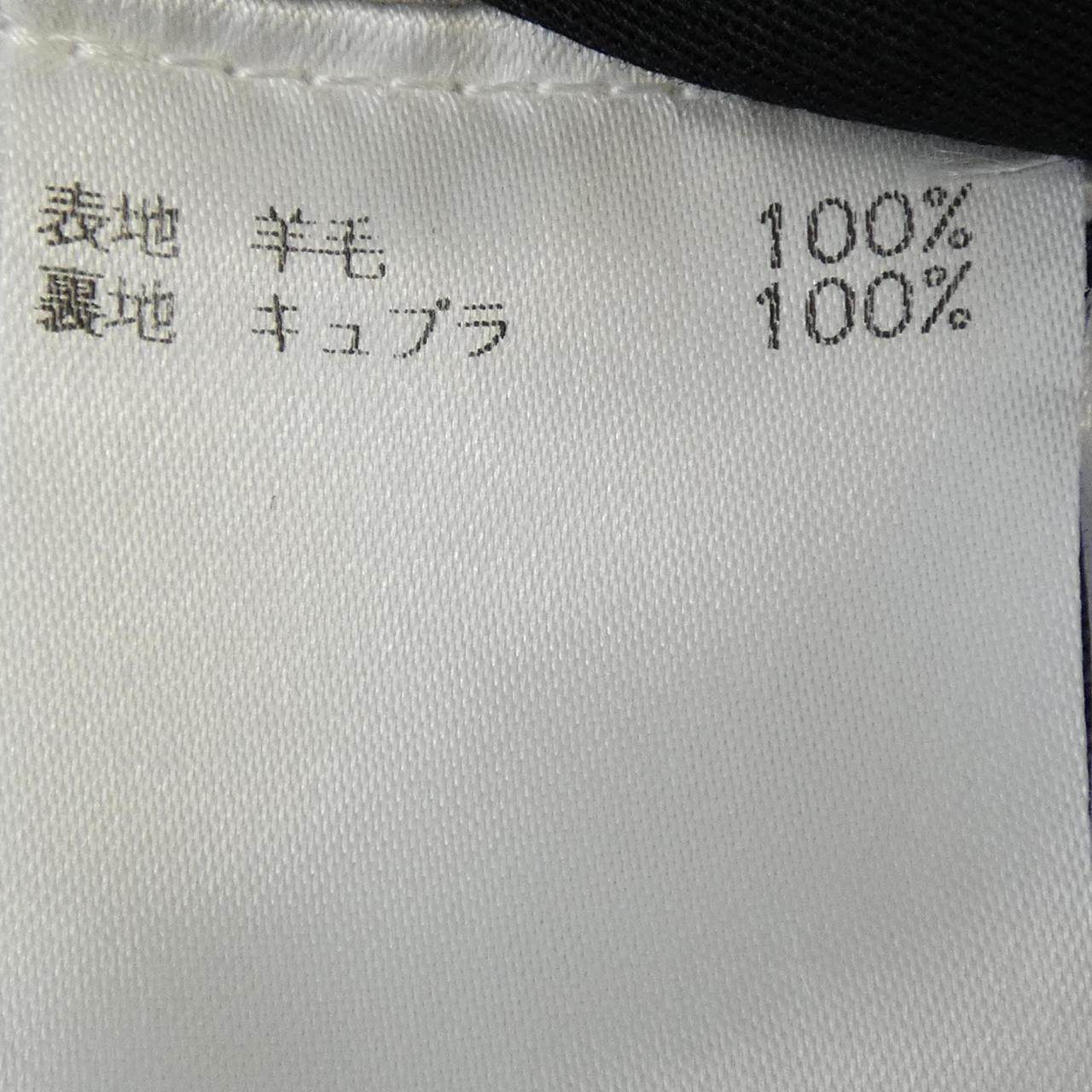 カルーゾ スーツ
