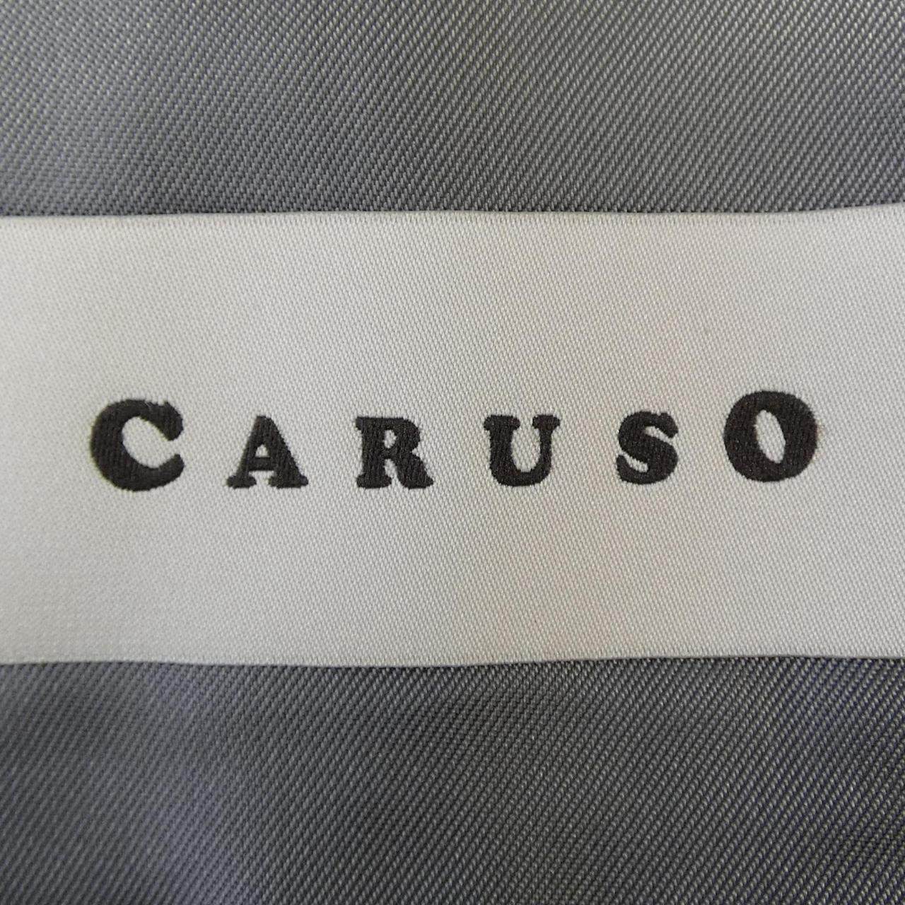 カルーゾ スーツ