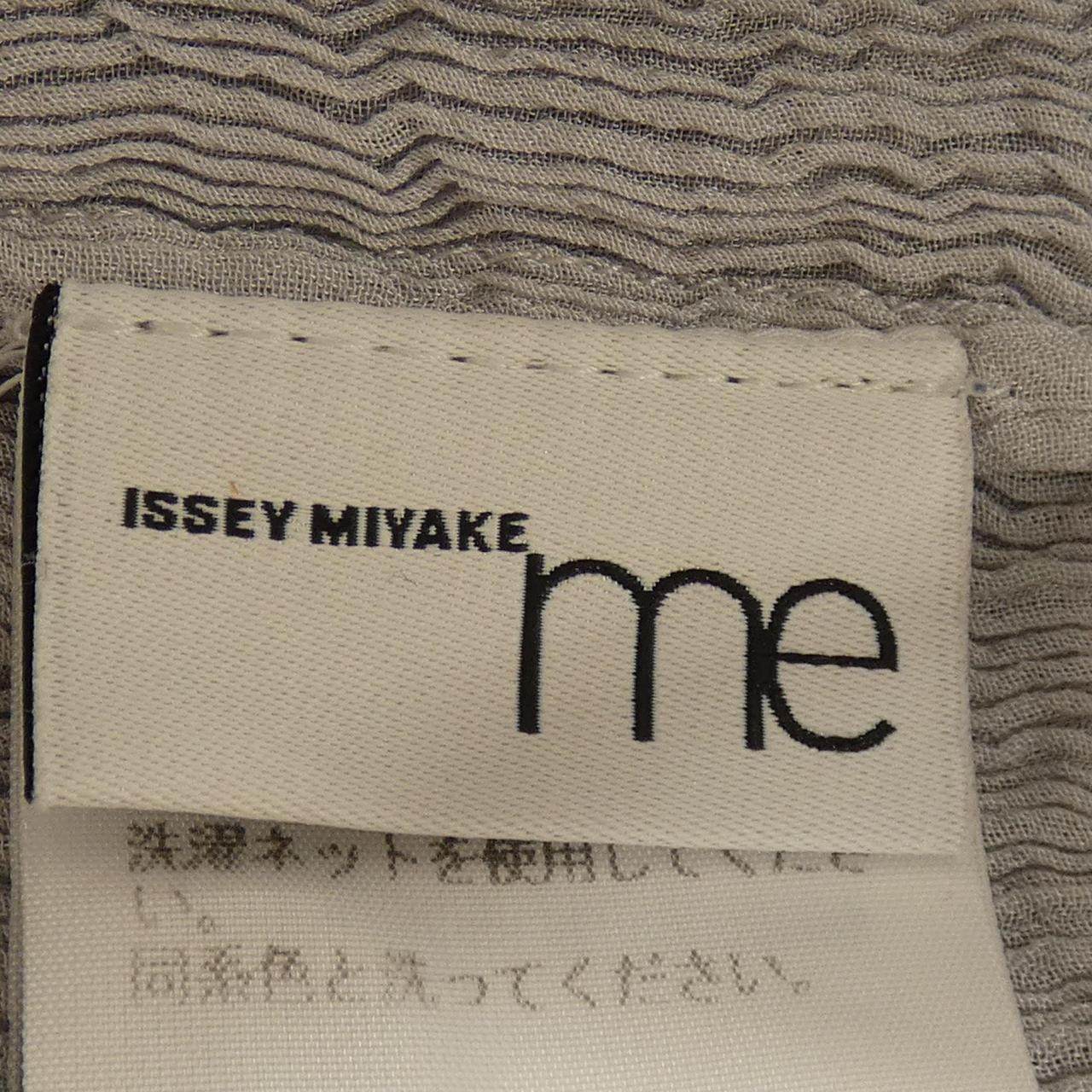 ミーイッセイミヤケ シャツ