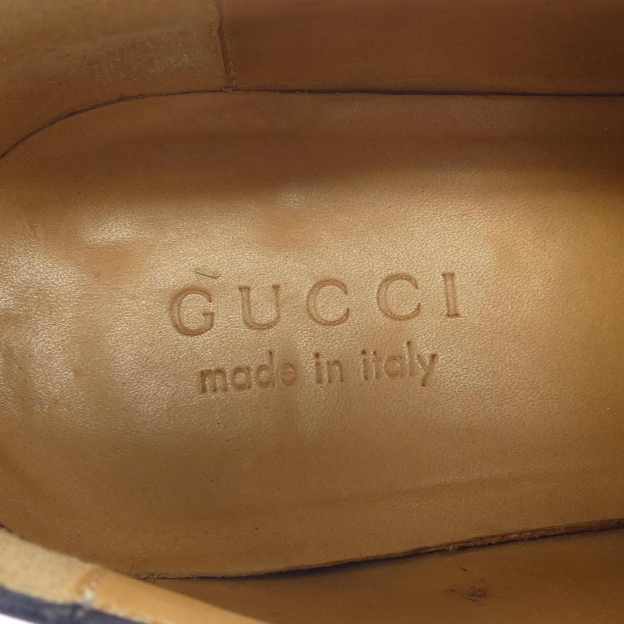 グッチ レザーシューズ