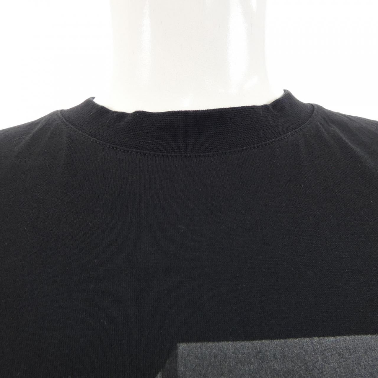 ジバンシィ Tシャツ