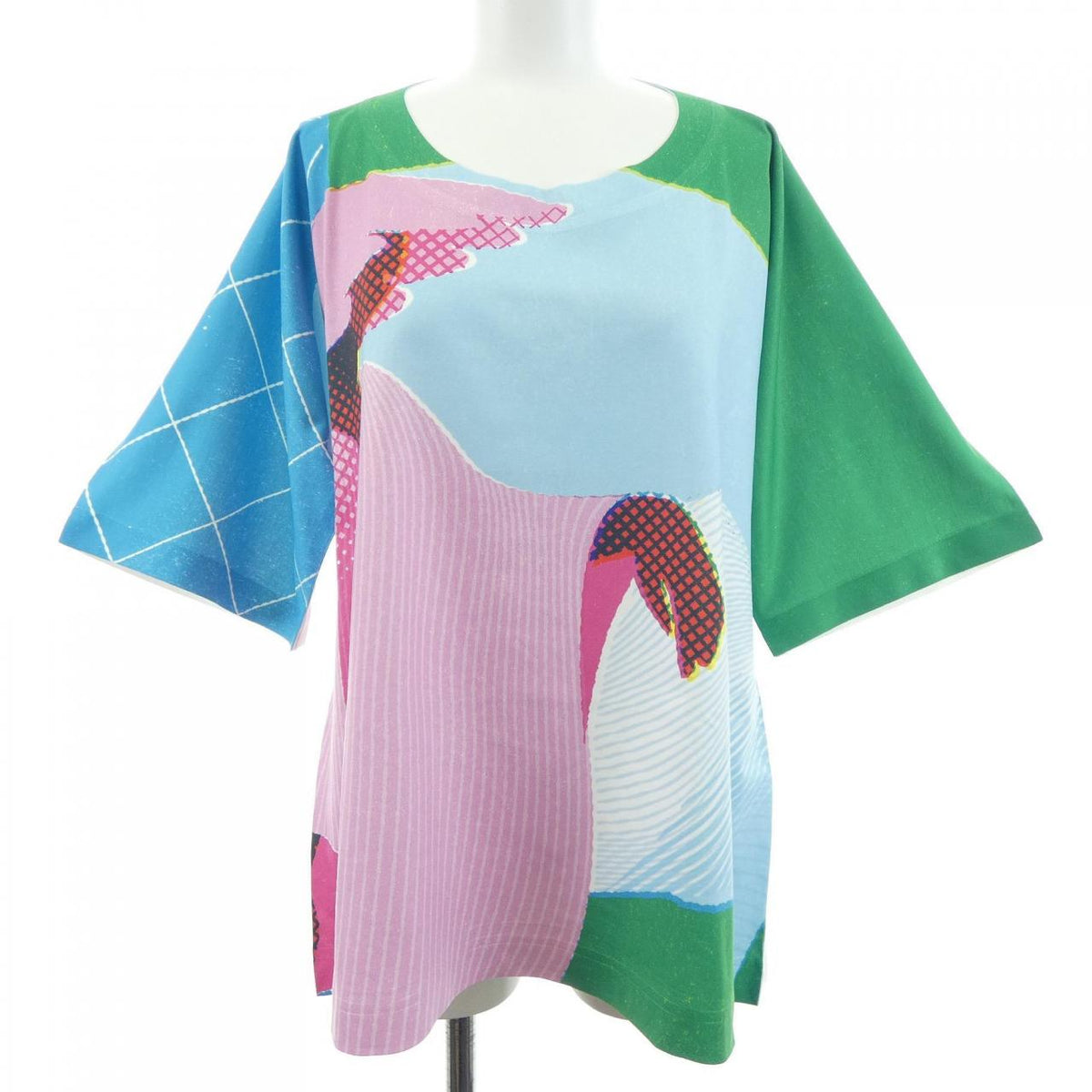プリーツプリーズ Tシャツ