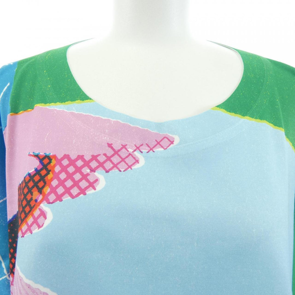 プリーツプリーズ Tシャツ
