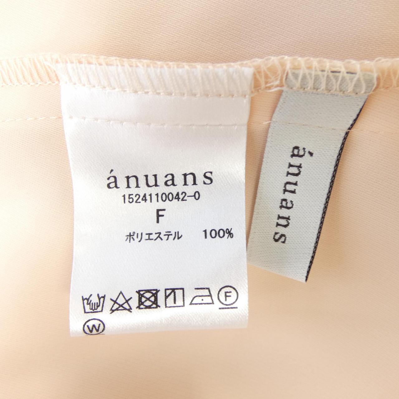 ANUANS トップス