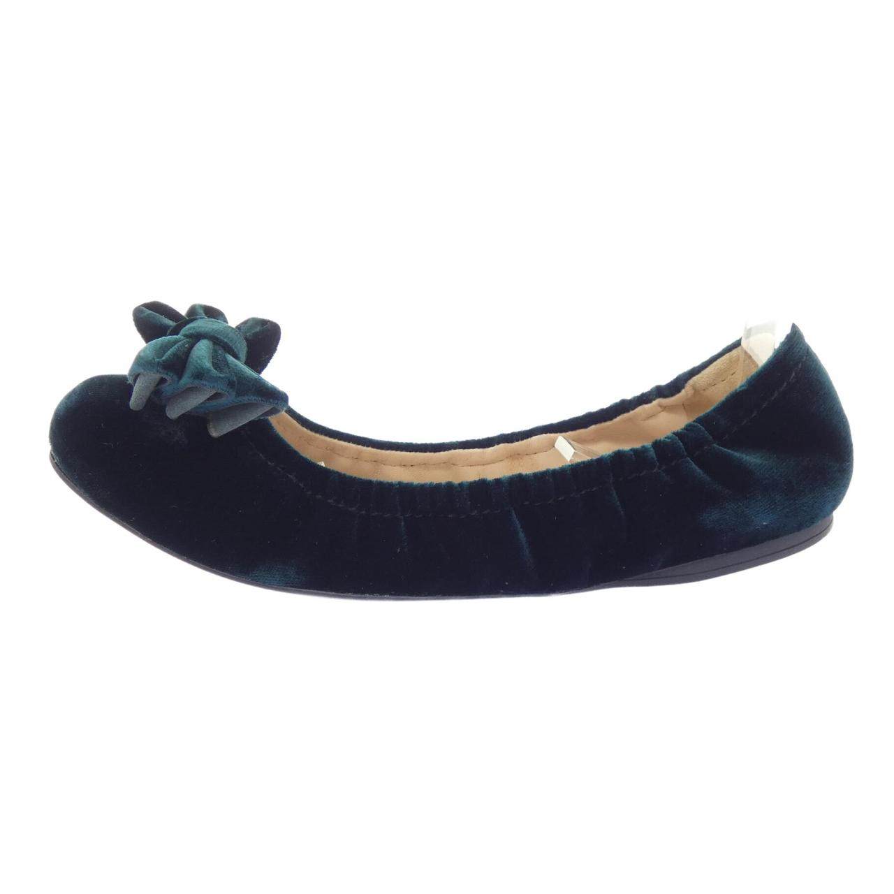ミュウミュウ フラットシューズ