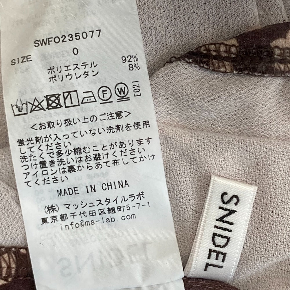 スナイデル フラワープリントワンピース