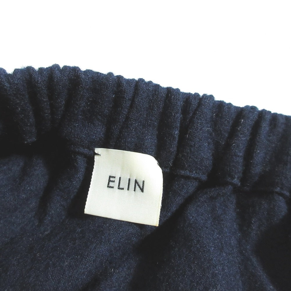 ELIN ウールオフショルダートップス