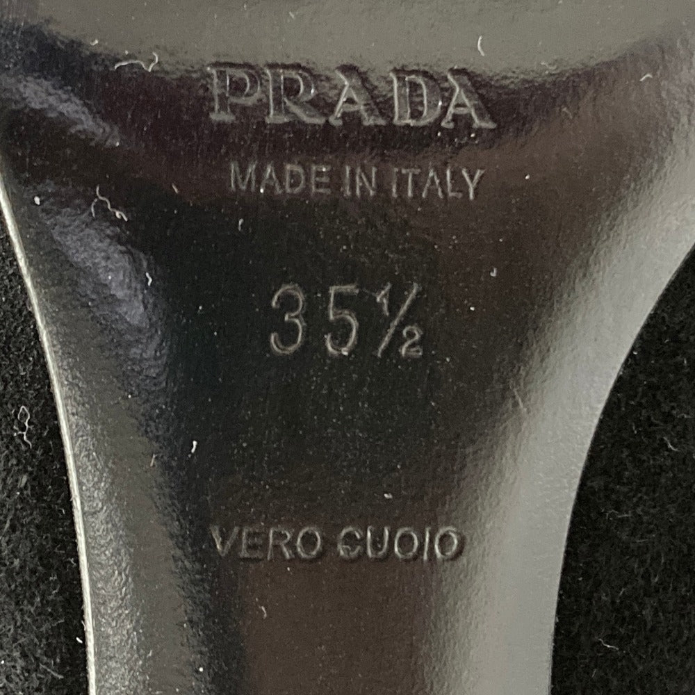 プラダ スエードポインテッドトゥショートブーツ
