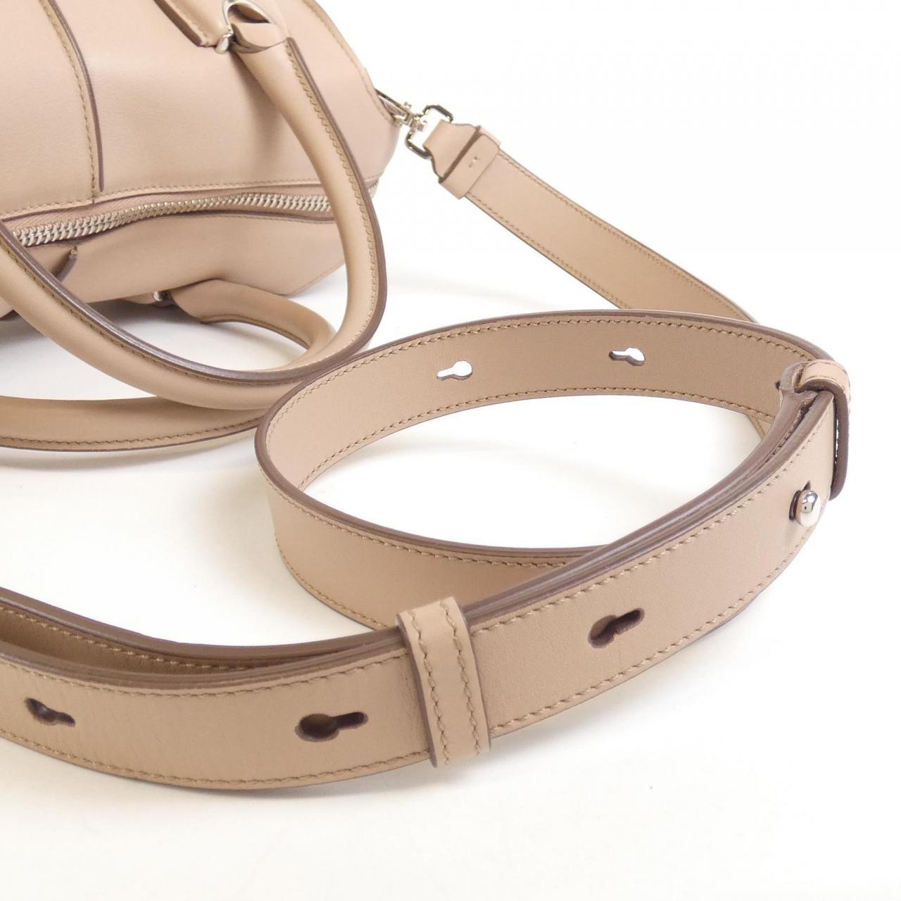 トッズ D-スタイリング レザー バッグ