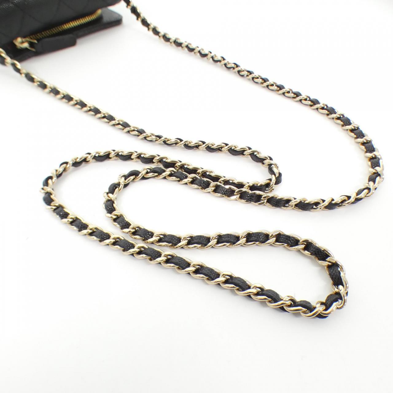 シャネル AP3061 キャビアスキン チェーンクラッチ