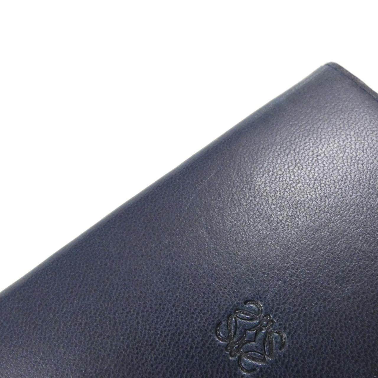 ロエベ レザー財布
