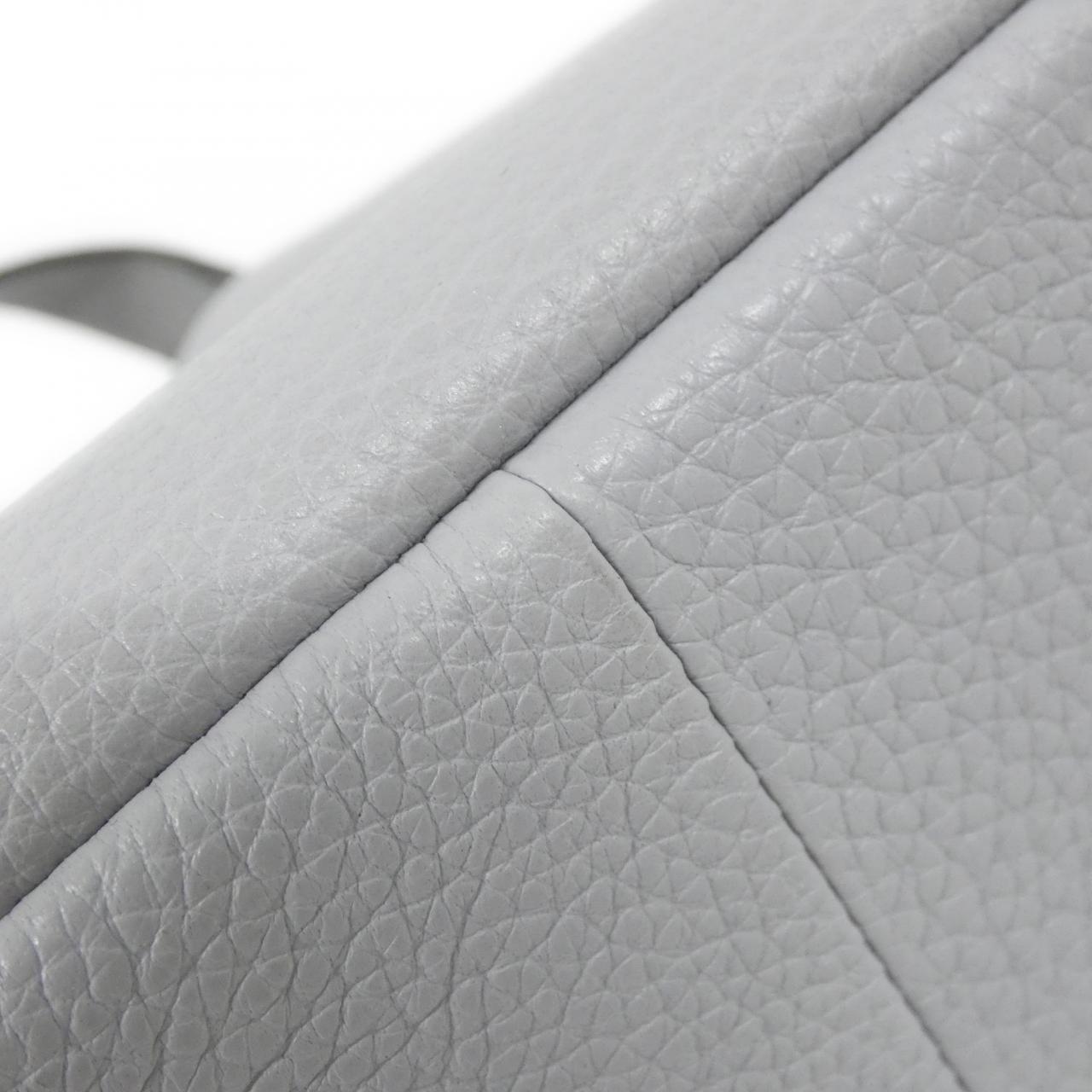 プラダ VIT.DAINO SOFT バッグ