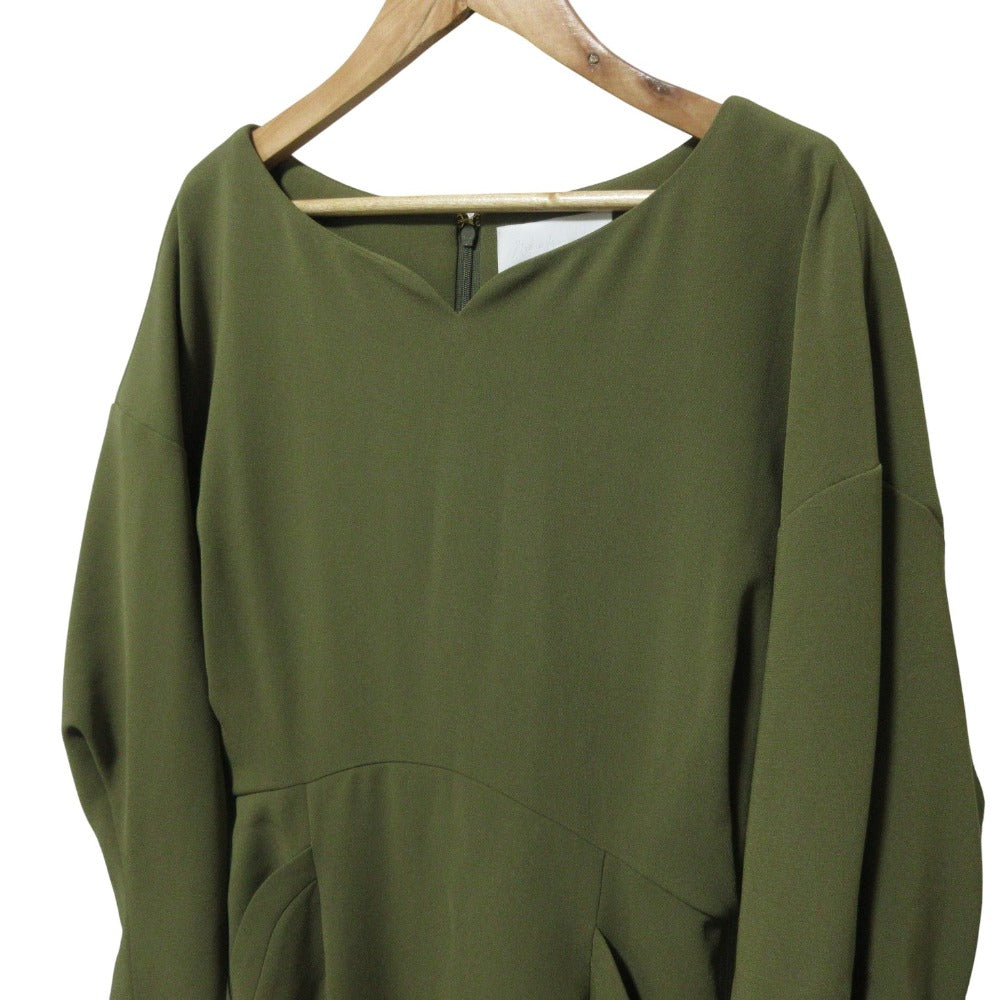 マメクロゴウチ Curved Line Neck ドレス