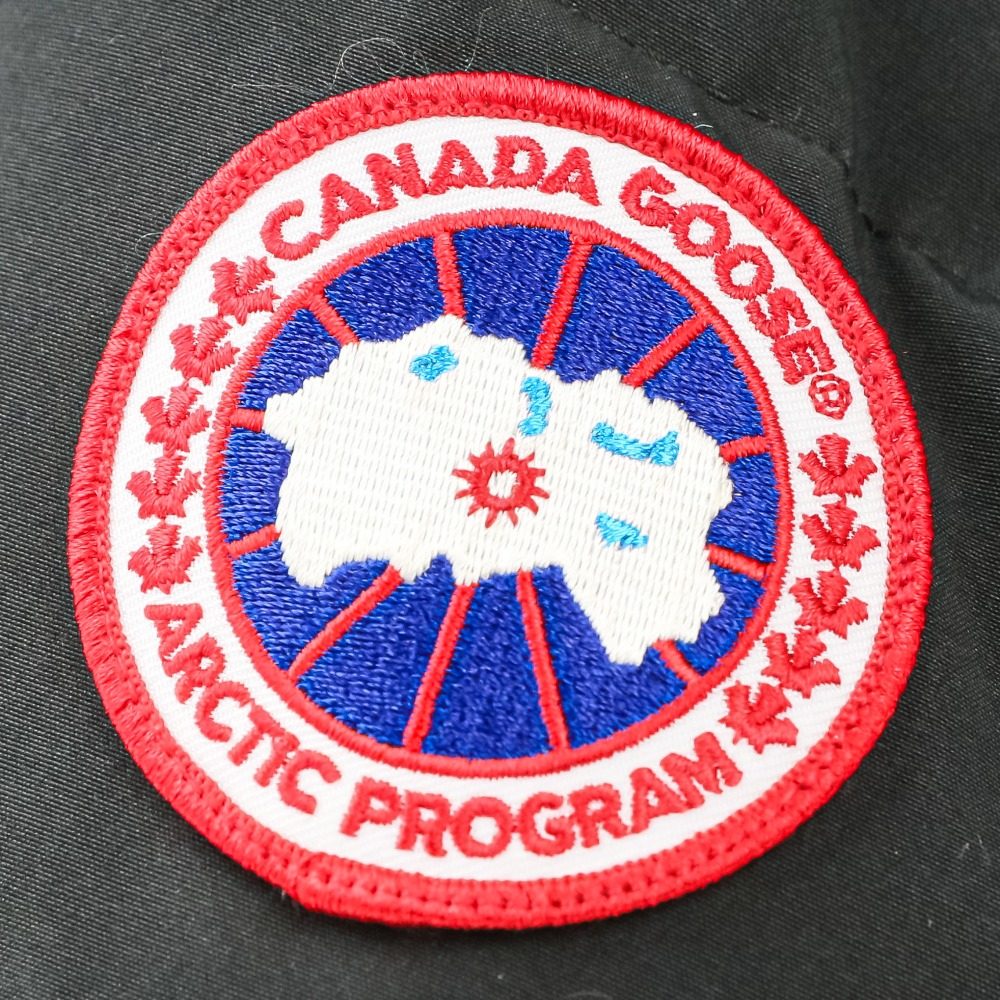 カナダグース MACKENZIE PARKA ダウンコート