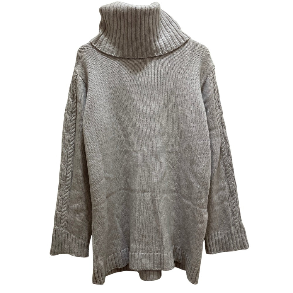 フォクシーニューヨーク カシミヤブレンドタートルネックニット