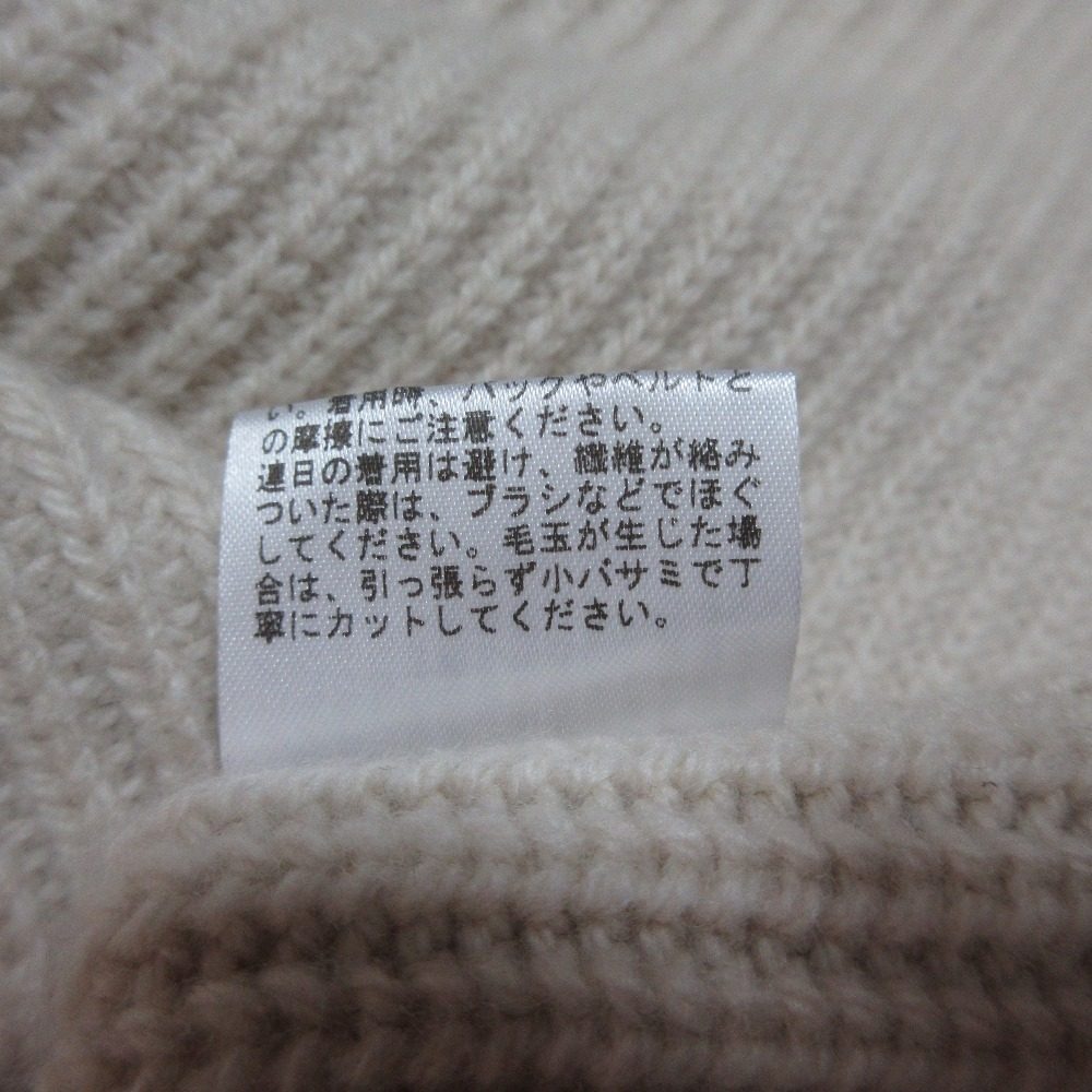EVERYDAY I LIKE. Lia Vネックニットセーター