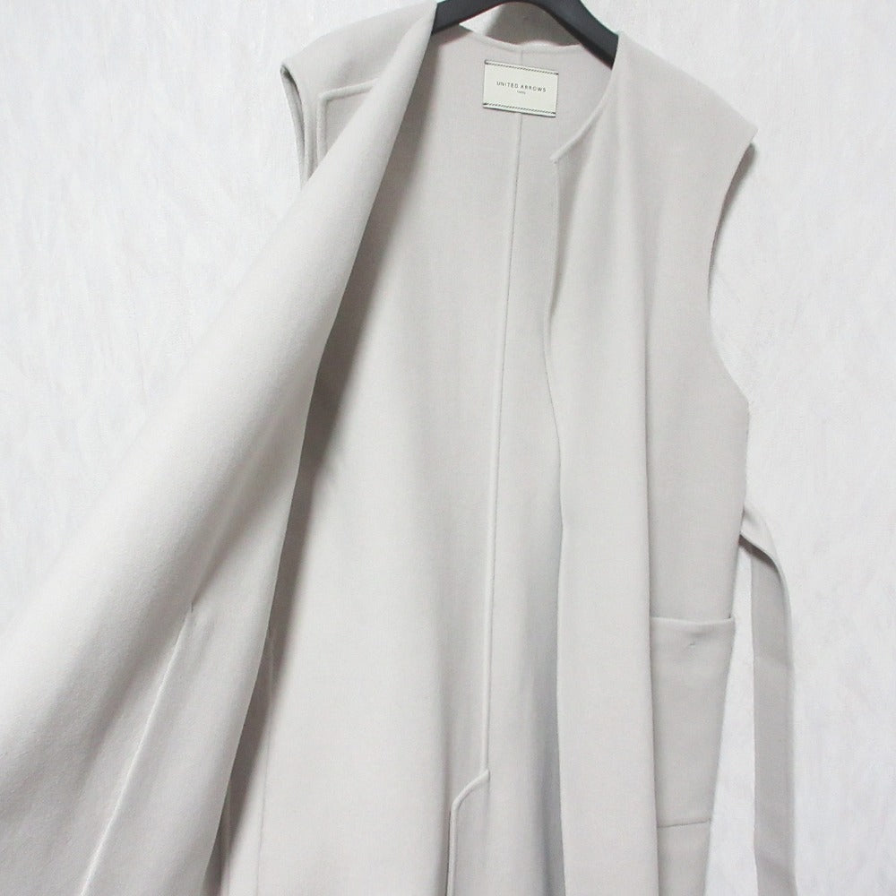 ユナイテッドアローズ ノーカラーフェイクファーポケットベスト