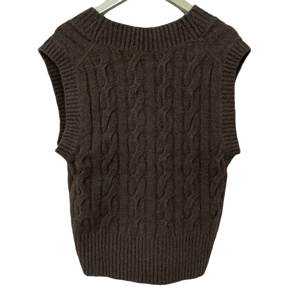 デミルクスビームス ブークレーケーブル編みニットベスト