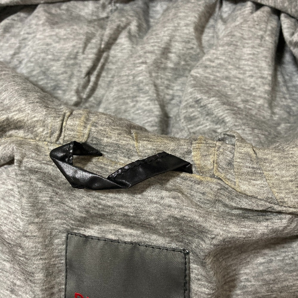 デュベティカダウンベスト