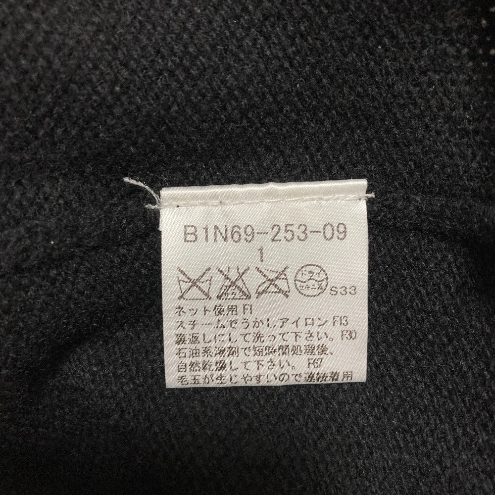 バーバリー チェック裏地カシミヤブレンドニットセーター