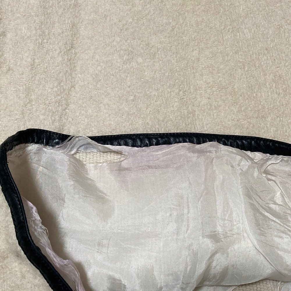 プラダ レザートリム ツイードワンピース