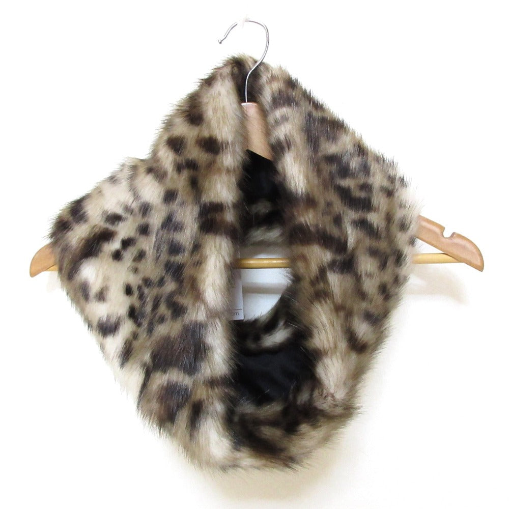 ヘレンムーア ネックウォーマー