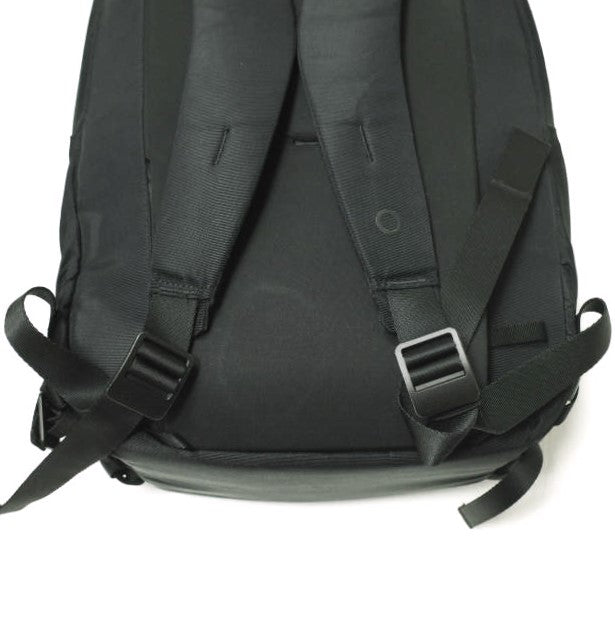 アース Norite Backpack カメラリュック