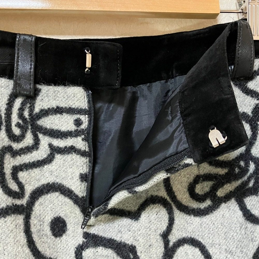 オレボレブラアルベロベロ ウールフーデッドベストスカートセット