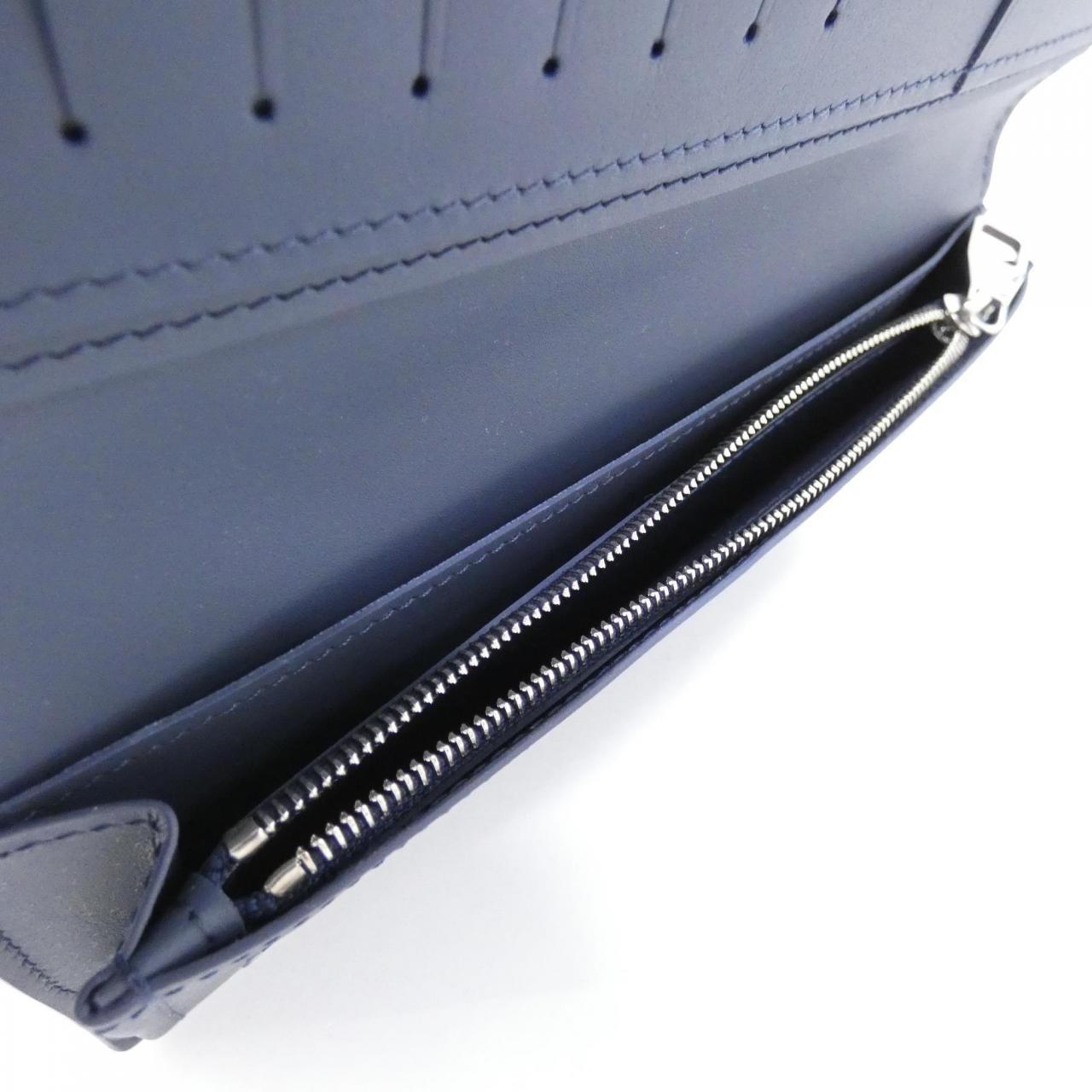 ルイヴィトン LVアエログラム ワクシーカーフ 2つ折り長財布