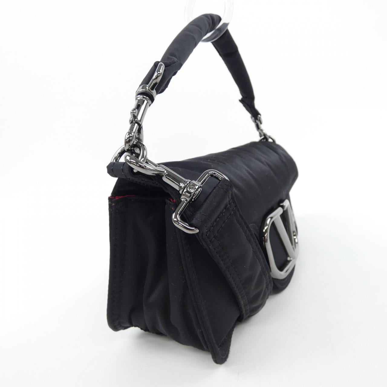 ヴァレンティノガラヴァーニ PORTER レザーショルダーバッグ
