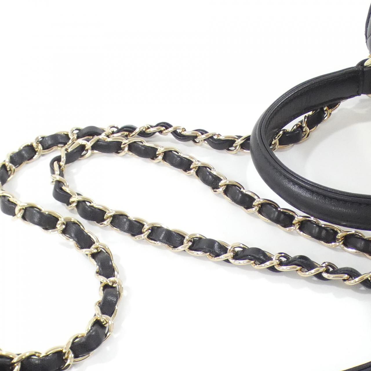 シャネル AS4654 ラムスキン ショルダーバッグ