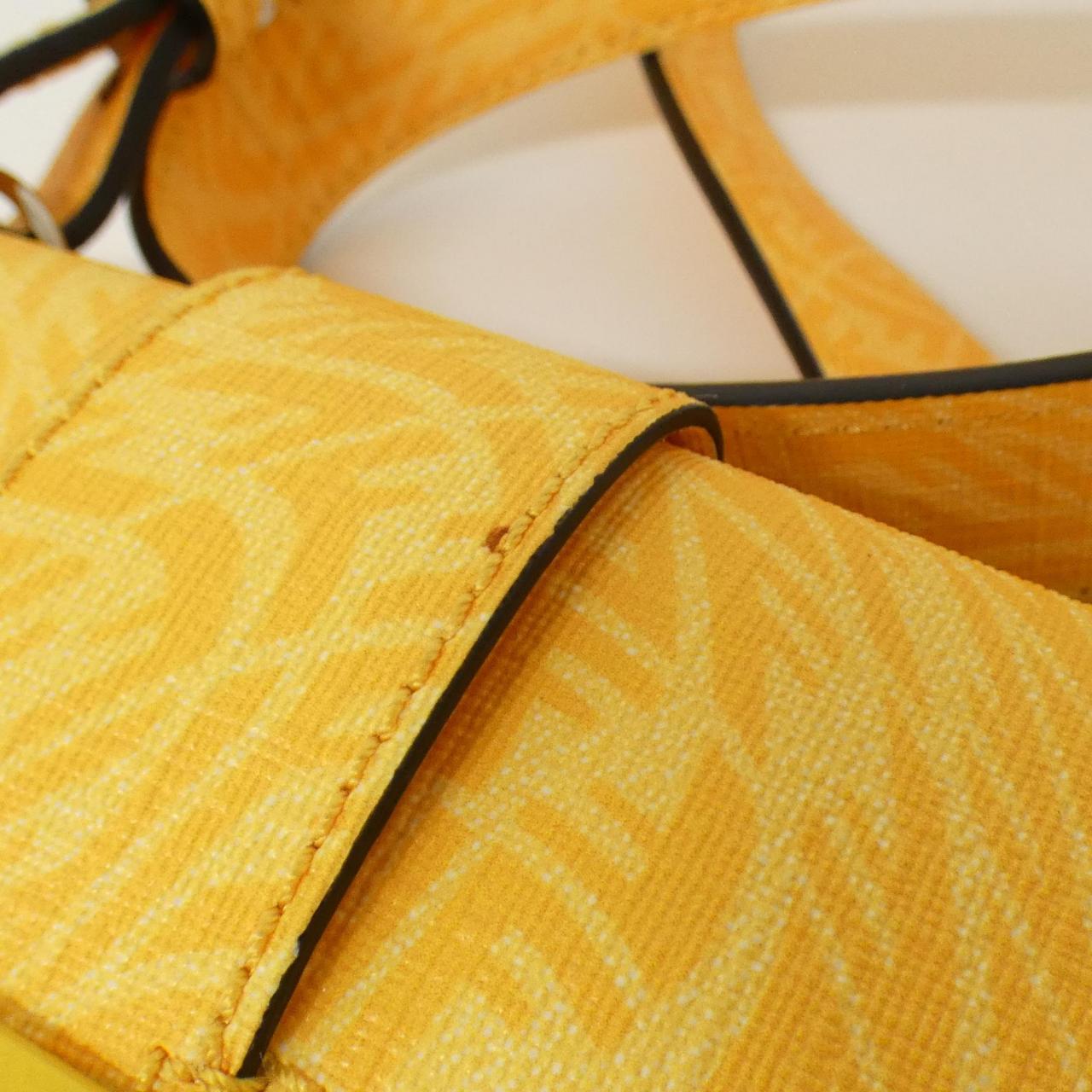 フェンディ バゲット ショルダーバッグ